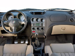 Alfa Romeo Crosswagon Q4