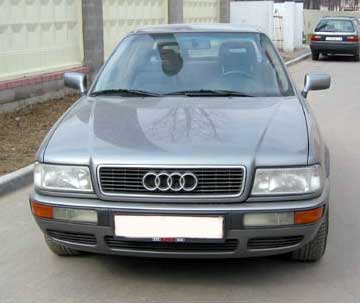 Audi B4 отличается от предыдущей версии новыми бамперами, капотом и оптикой