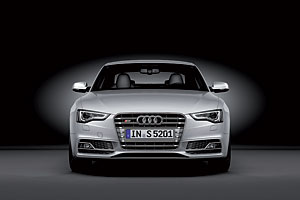 Audi S5 Coupe (2011)