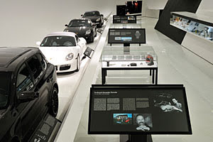  "40  Porsche Design Studio"