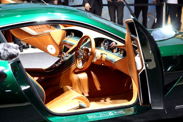  Bentley EXP 10 Speed 6 (  2015)