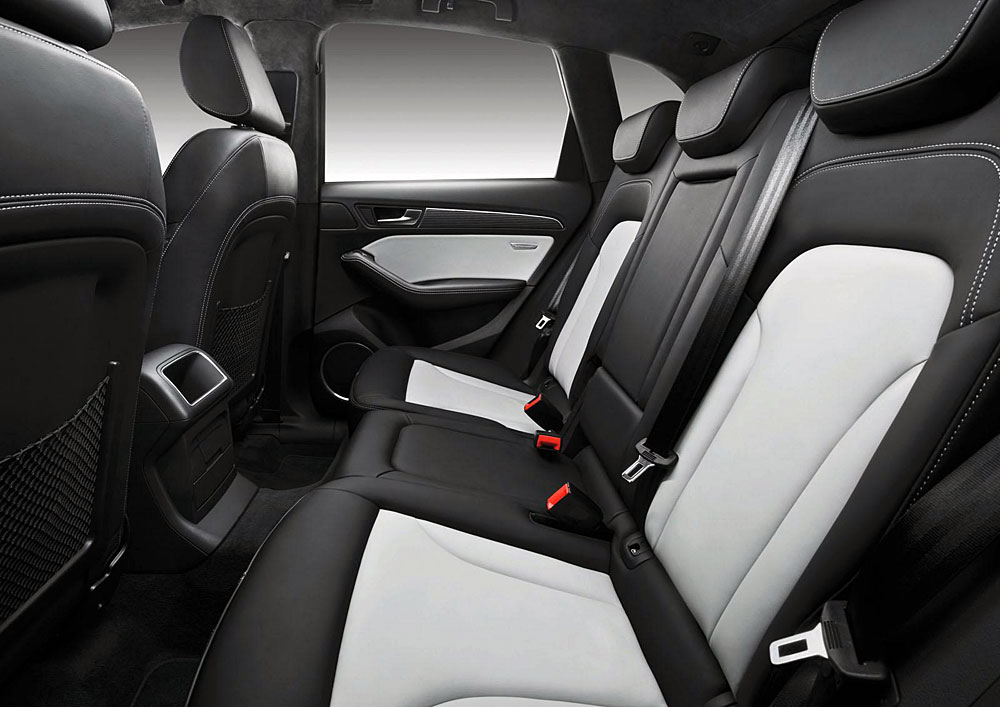 Audi SQ5 TDI – задний ряд сидений