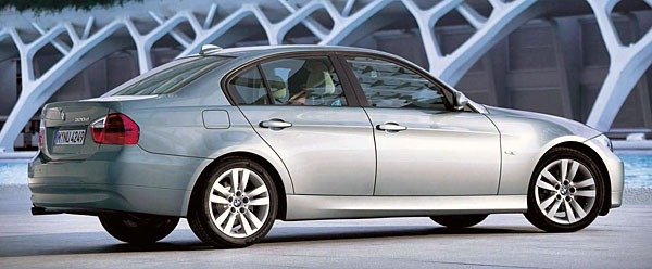 BMW третьего поколения (кузов E90) 2004-2011 г.в.