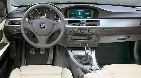 BMW третьего поколения (кузов E90) 2004-2011 г.в.