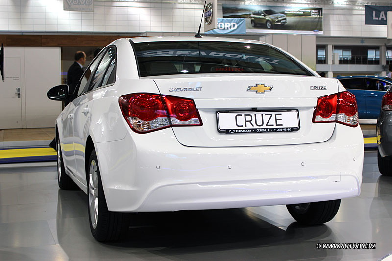 Chevrolet Cruze на Моторшоу 2013