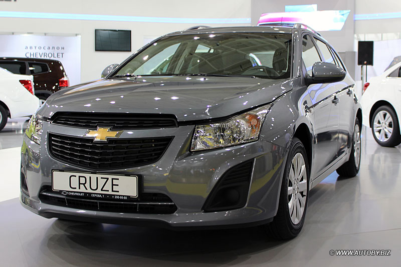 Chevrolet Cruze на Моторшоу 2013)