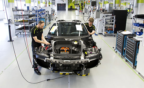 Производство Porsche 918 Spyder