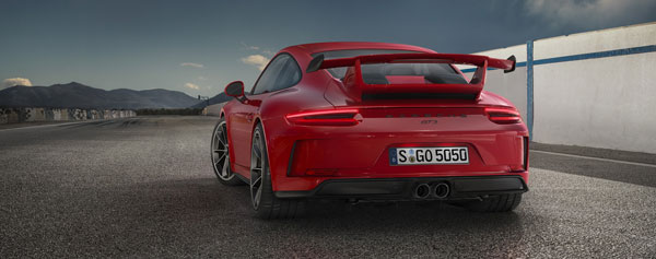 Новый Porsche 911 GT3: мировая премьера на Женевском автосалоне 2017 года