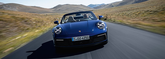 Porsche представляет кабриолет нового поколения 911 (2019)