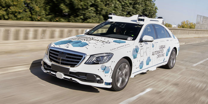 Mercedes и Bosch тестируют сервис по беспилотному каршерингу (2020)