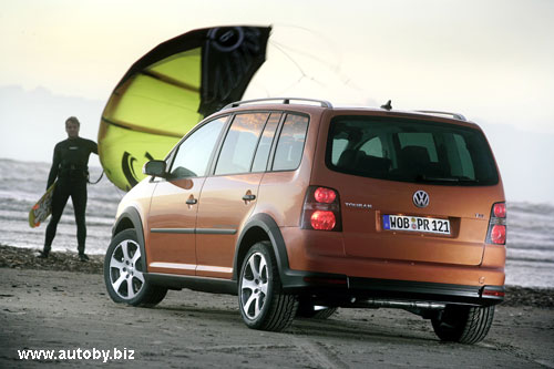 Volkswagen CrossTouran (2008)