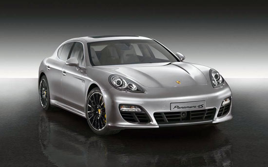 Porsche Panamera 4S